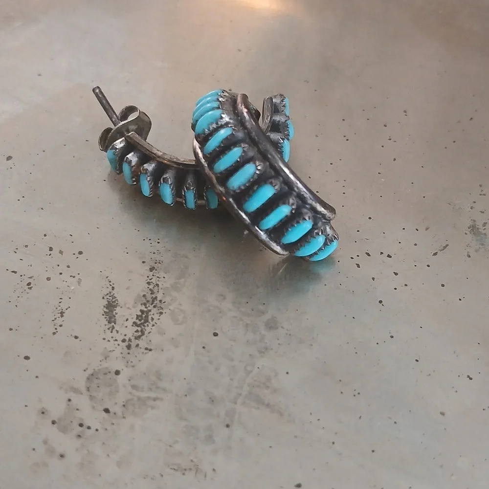 Zuni Sterling Turquoise 1/2 Hoop Earrings - Picture 2 of 3